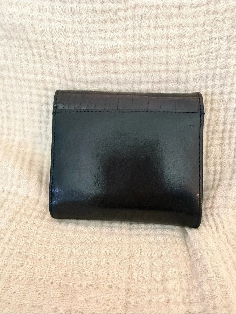 Brighton Black Croc-Embossed Leather Wallet/ Silver trim & kiss lock coin pouch.